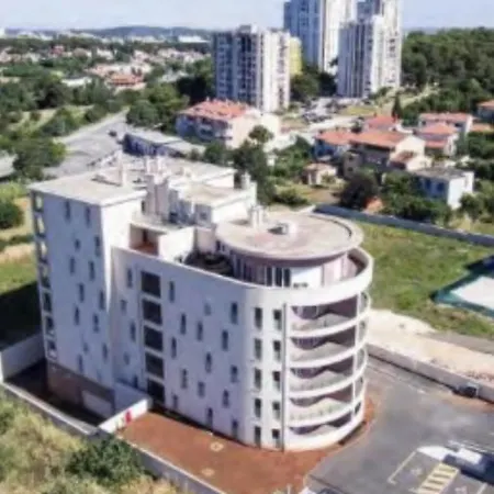 Janka Apartment